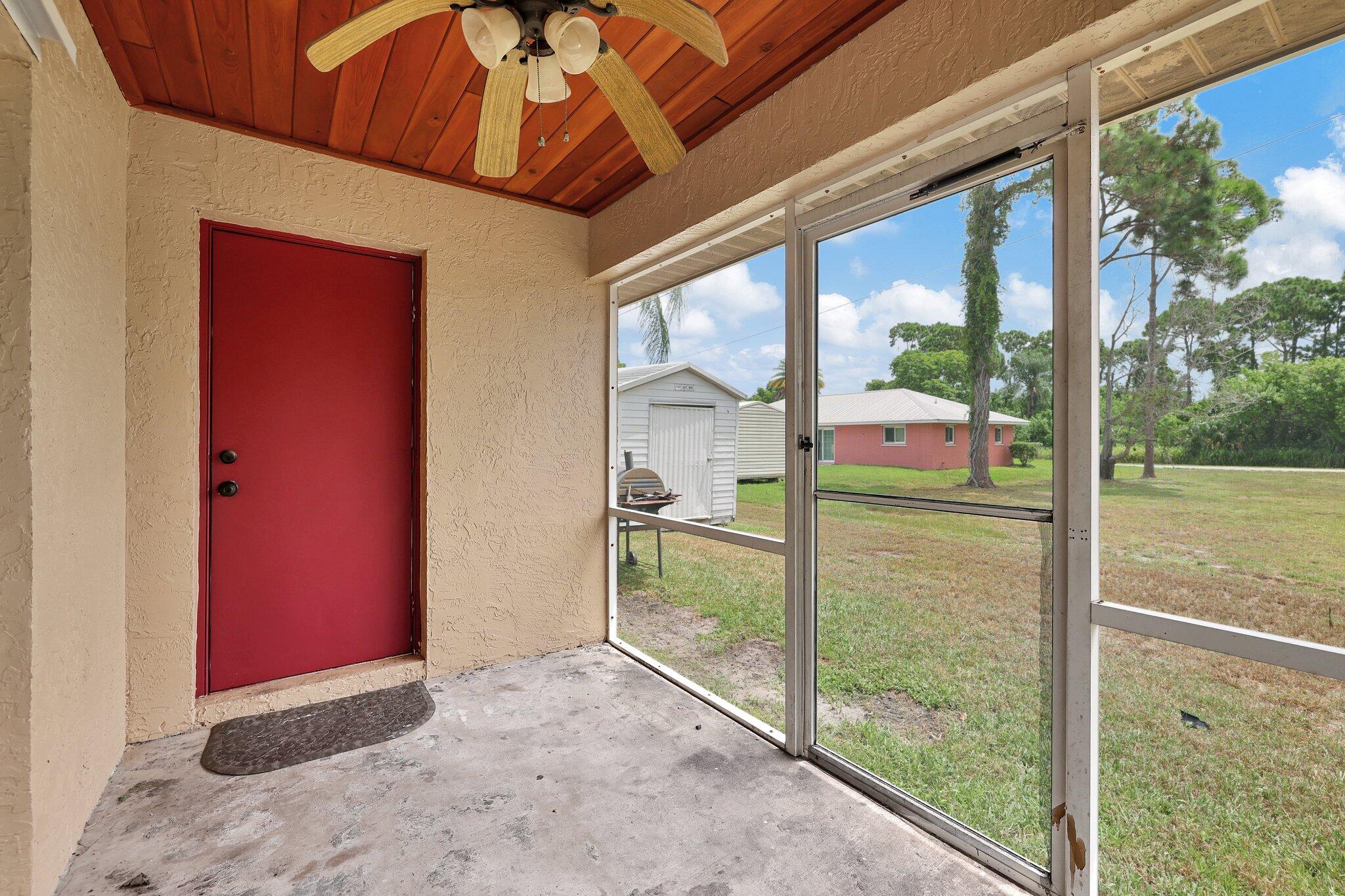 5753 Southeast Mercedes Avenue Stuart, FL 34997 - Photo 8 of 31 9-web-or-mls-632A1752