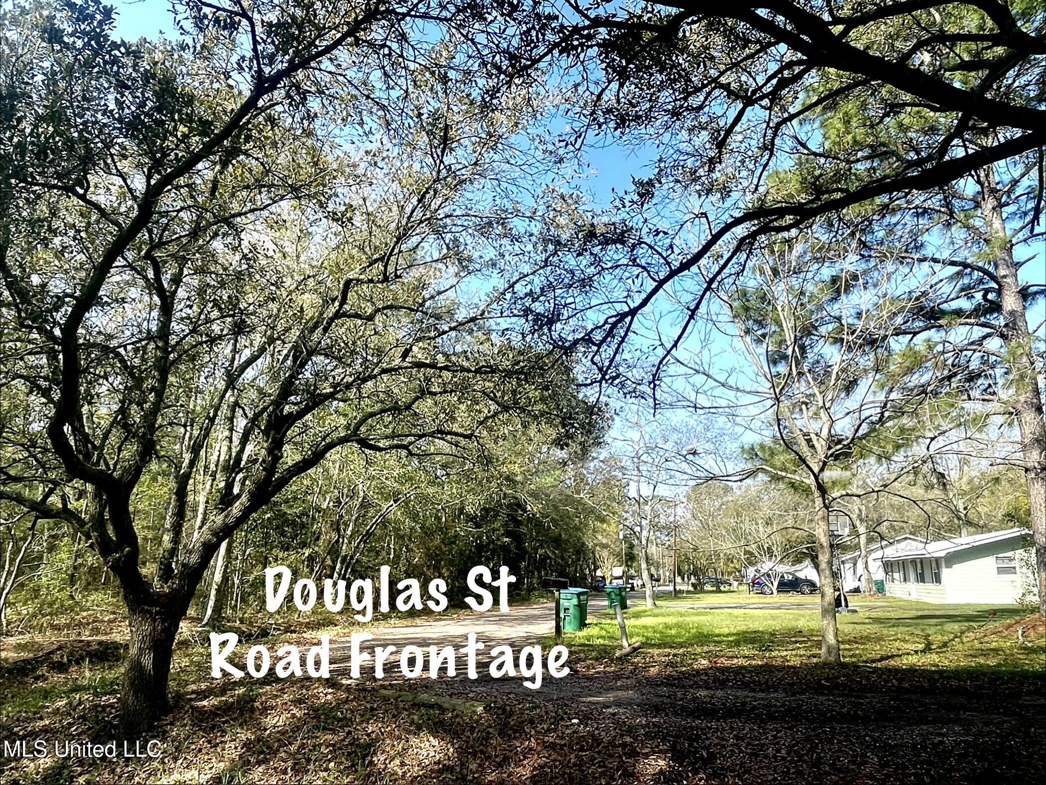 Holland Street Pascagoula, MS 39581 - Photo 12 of 27 Douglas St