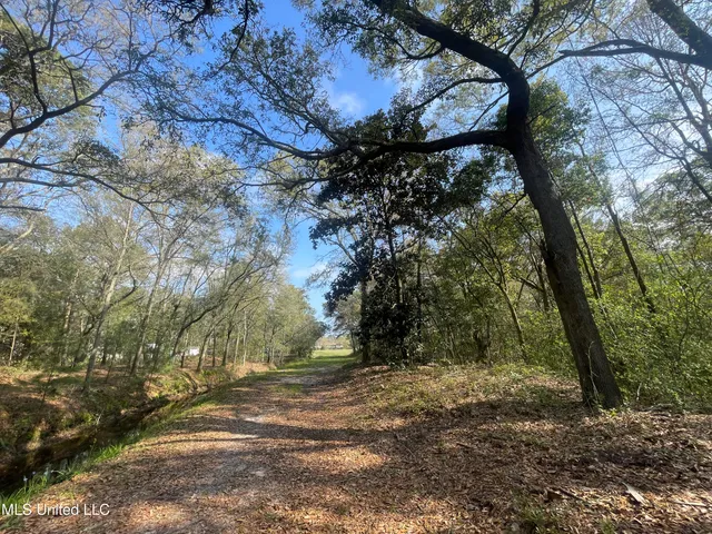 $480,000 | Holland Street, Pascagoula, MS 39581