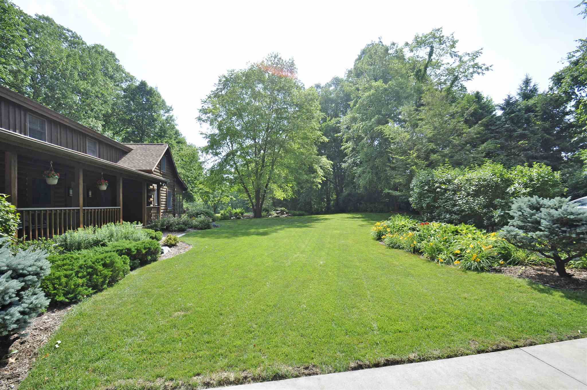 60700 Beech Road Osceola, IN 46561 - Photo 4 of 36 Gallery Image 4