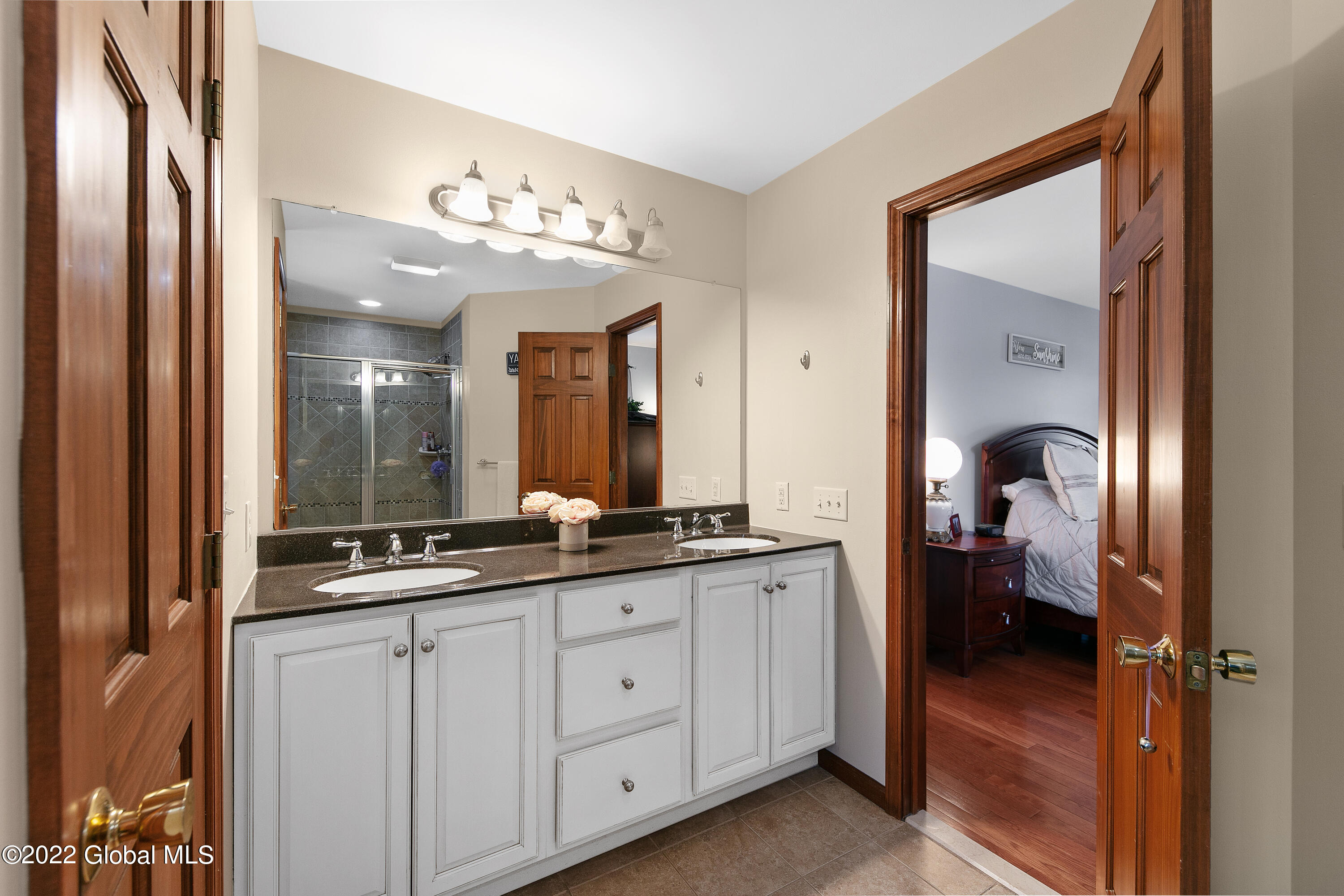 14 Thomas Drive Wynantskill, NY 12198 - Photo 24 of 52 14 Thomas Dr (27)