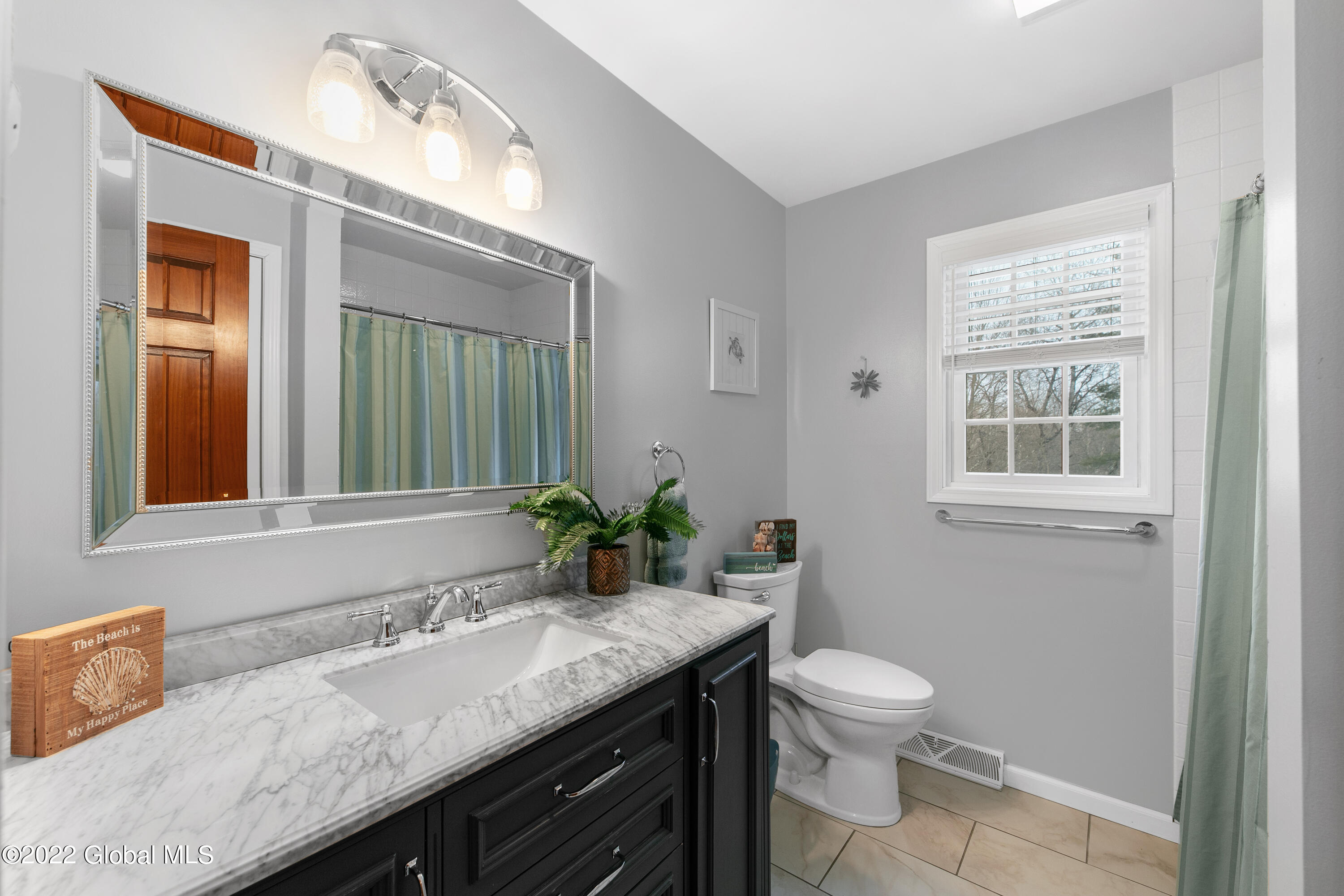 14 Thomas Drive Wynantskill, NY 12198 - Photo 30 of 52 14 Thomas Dr (29)