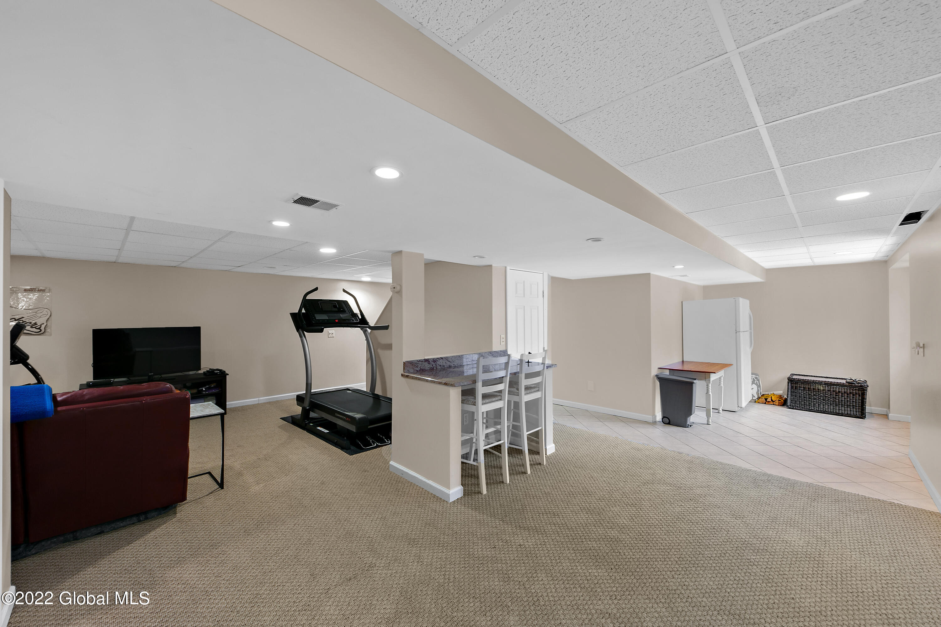 14 Thomas Drive Wynantskill, NY 12198 - Photo 33 of 52 14 Thomas Dr (31)