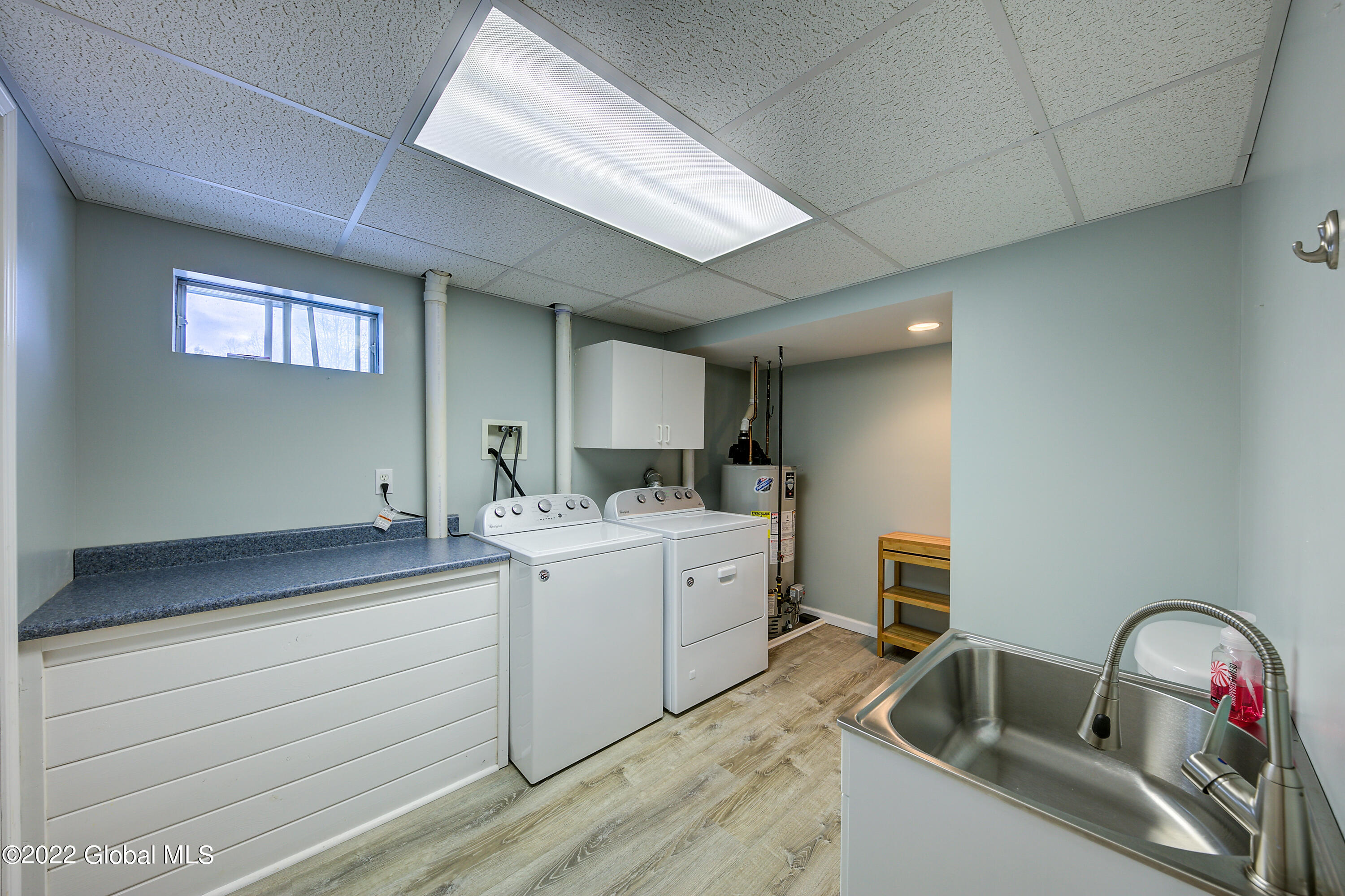 14 Thomas Drive Wynantskill, NY 12198 - Photo 37 of 52 14 Thomas Dr (35)