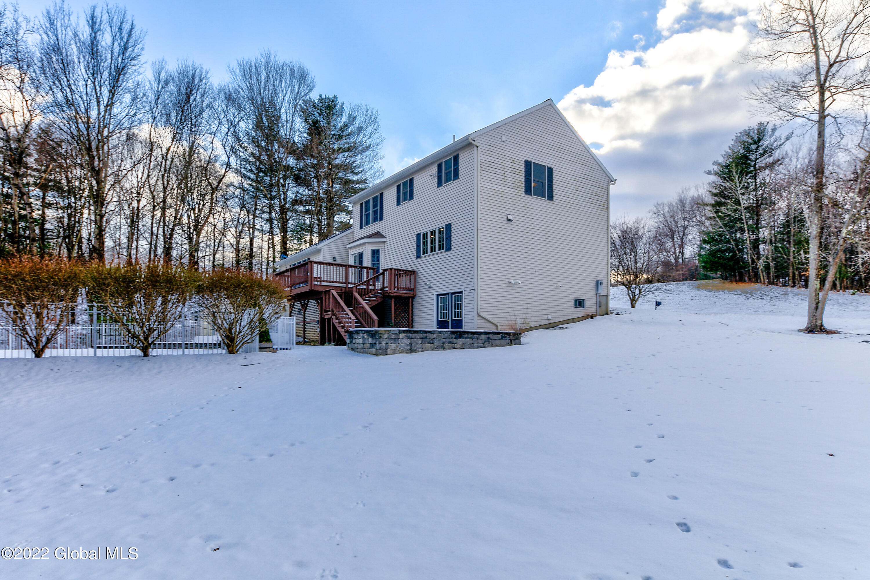 14 Thomas Drive Wynantskill, NY 12198 - Photo 38 of 52 14 Thomas Dr (38)