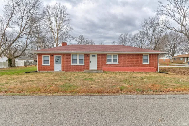 $189,000 | 817 North Illinois Street, Chandler, IN 47610