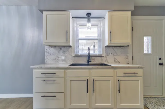 $189,000 | 817 North Illinois Street, Chandler, IN 47610