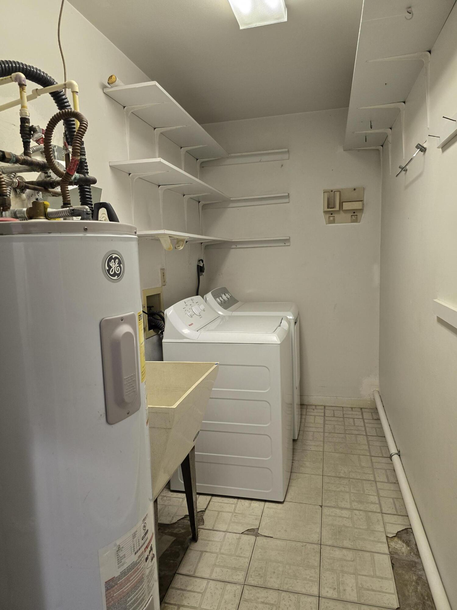 4125 Pine Branch Circle Lake Worth, FL 33467 - Photo 14 of 39 20250901_111350