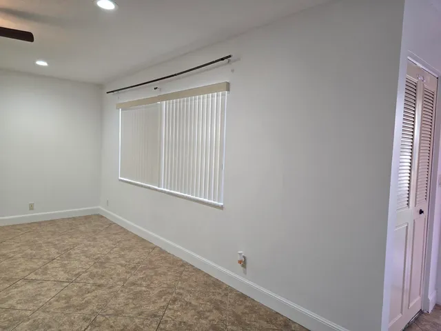 $2,800 | 4125 Pine Branch Circle, Lake Worth, FL 33467