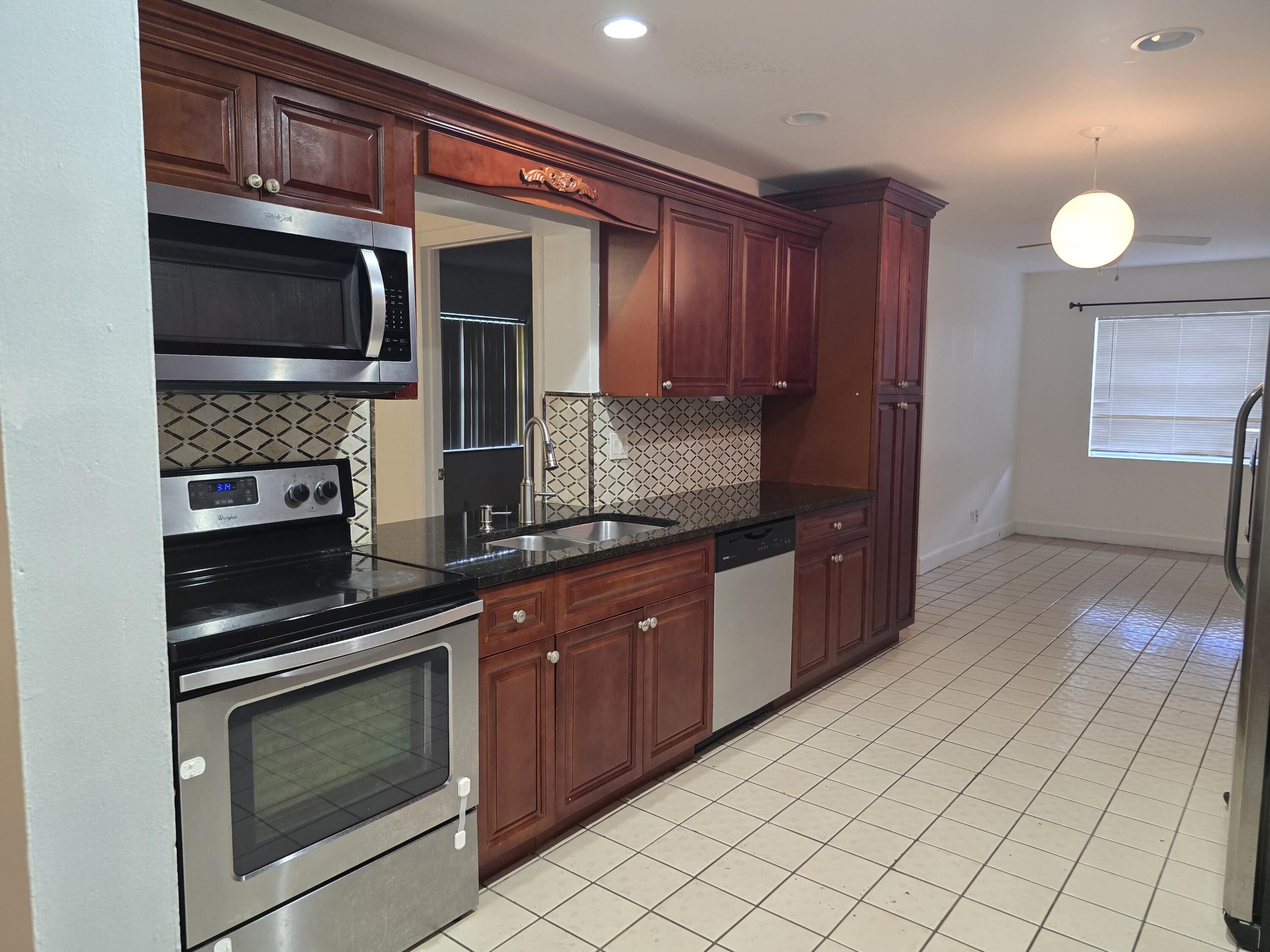 4125 Pine Branch Circle Lake Worth, FL 33467 - Photo 3 of 39 20250901_111252