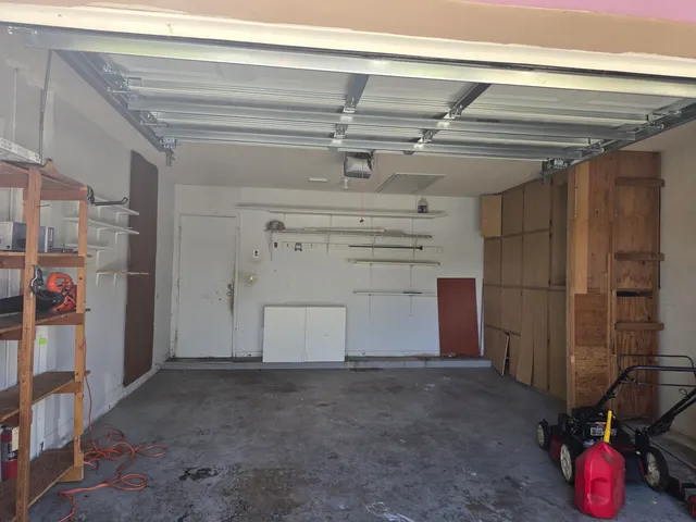 $2,800 | 4125 Pine Branch Circle, Lake Worth, FL 33467