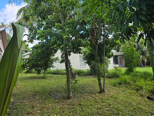 $2,800 | 4125 Pine Branch Circle, Lake Worth, FL 33467