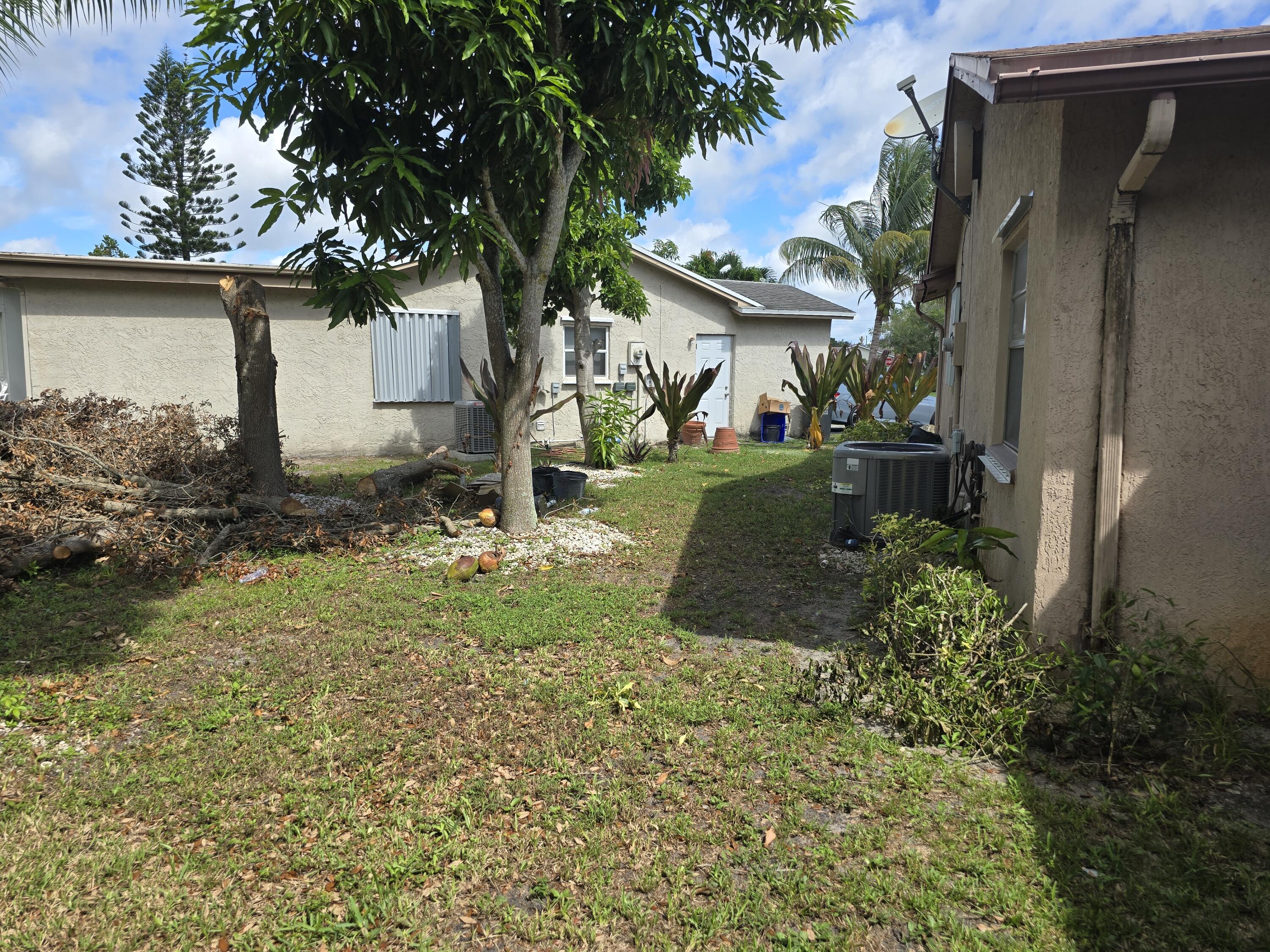 4125 Pine Branch Circle Lake Worth, FL 33467 - Photo 38 of 39 20250901_112102