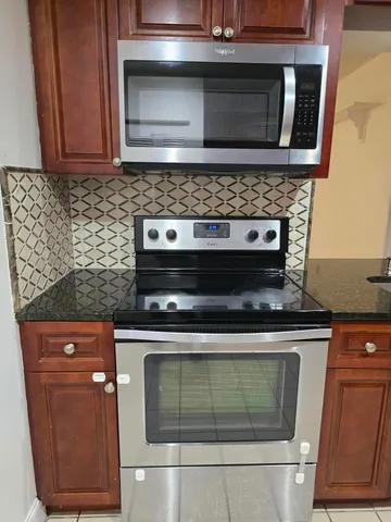 $2,800 | 4125 Pine Branch Circle, Lake Worth, FL 33467