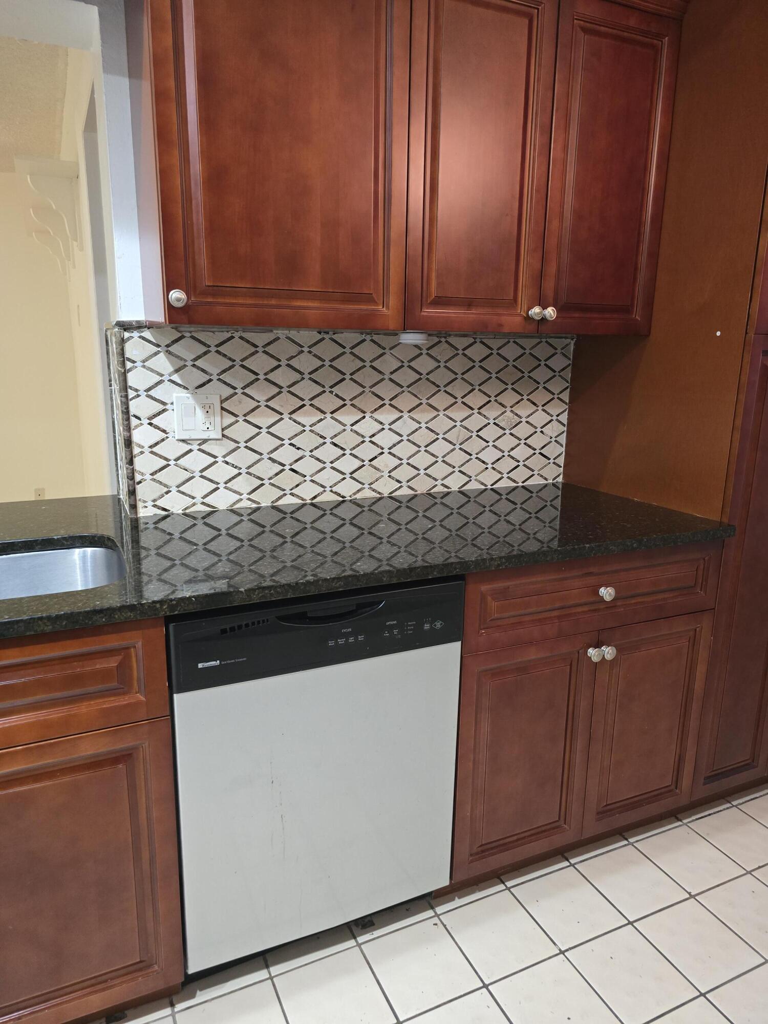 4125 Pine Branch Circle Lake Worth, FL 33467 - Photo 8 of 39 20250901_111312