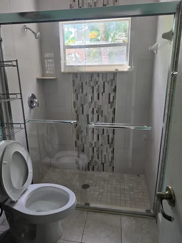 $2,800 | 4125 Pine Branch Circle, Lake Worth, FL 33467