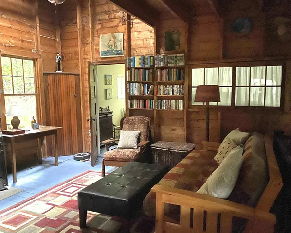 $524,000 | 53 Lakeview Drive, Leicester, VT 05733