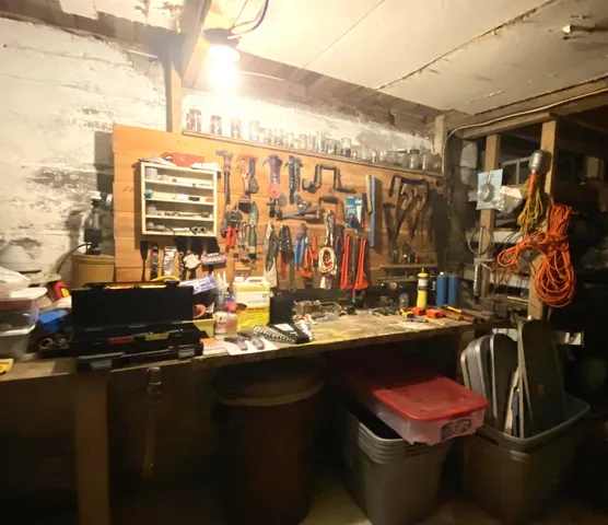 $524,000 | 53 Lakeview Drive, Leicester, VT 05733