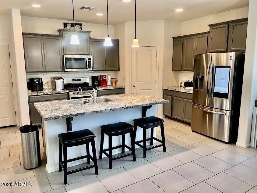 2723 West Apollo Road Phoenix, AZ 85041 - Photo 5 of 26 Apollo kitch 3