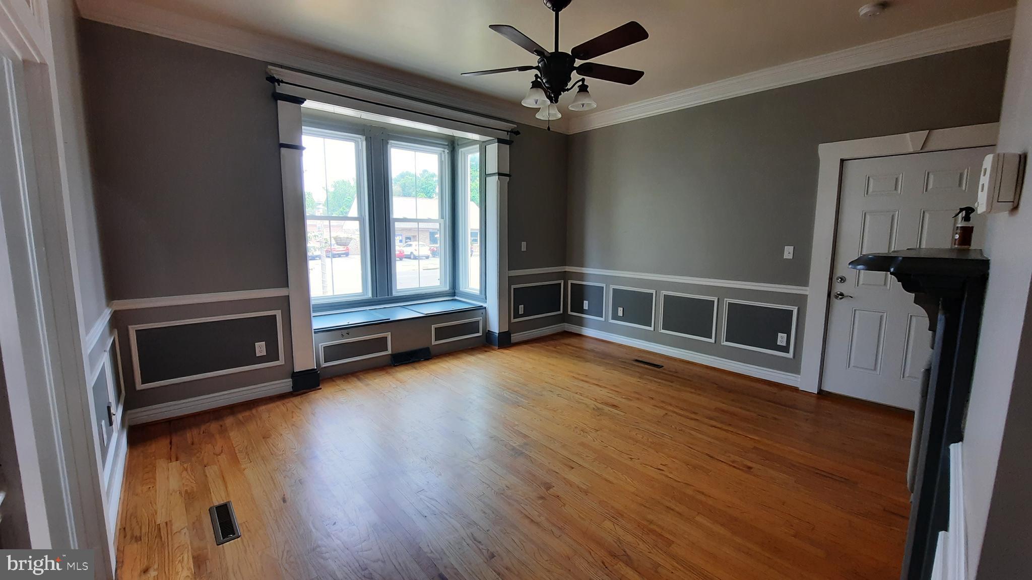 519 East Main Street Front Royal, VA 22630 - Photo 3 of 9 Living Room - Reverse view
