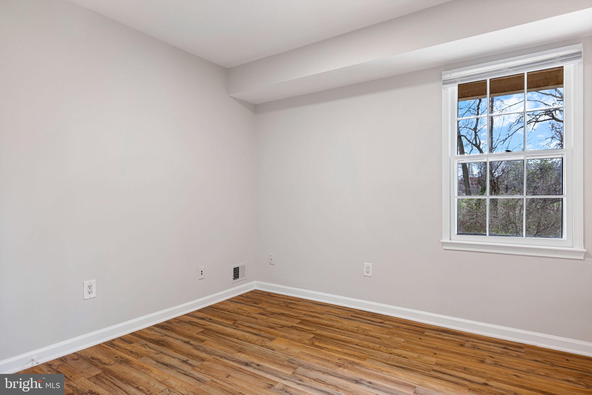 14523 Golden Oak Road Centreville, VA 20121 - Photo 26 of 37 Second Bedroom