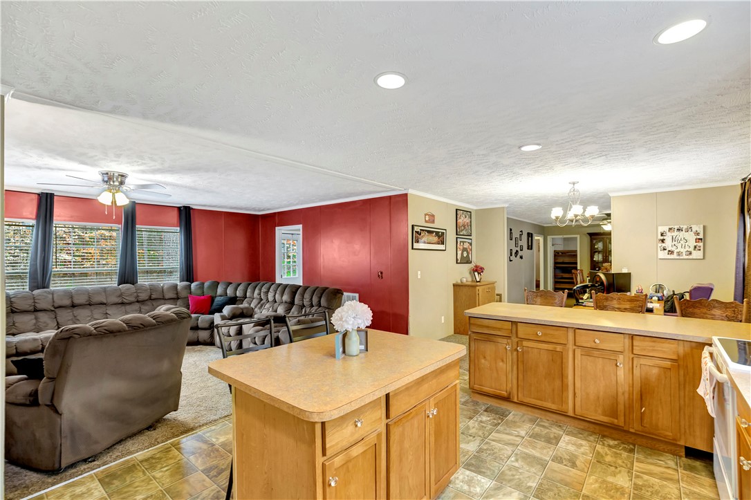 616 Anderson Road Pendleton, SC 29670 - Photo 14 of 37 Gallery Image 14