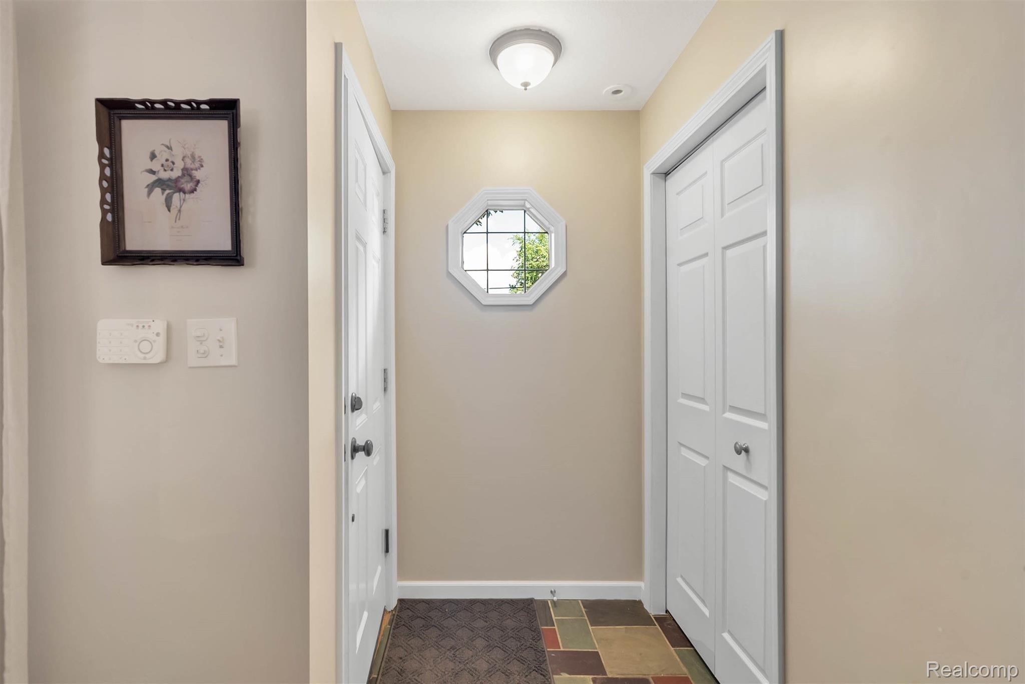 603 Hickory Street Fenton, MI 48430 - Photo 18 of 50 10-603 Hickory St -WindowStill-Real.jpg