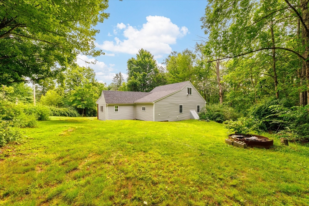 152 North Main Street Templeton, MA 01468 - Photo 5 of 24