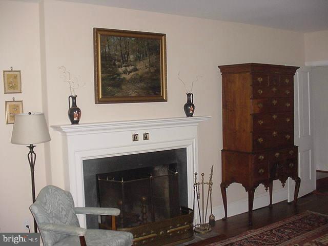 2720 Merrymans Mill Road Phoenix, MD 21131 - Photo 7 of 13 Living Room