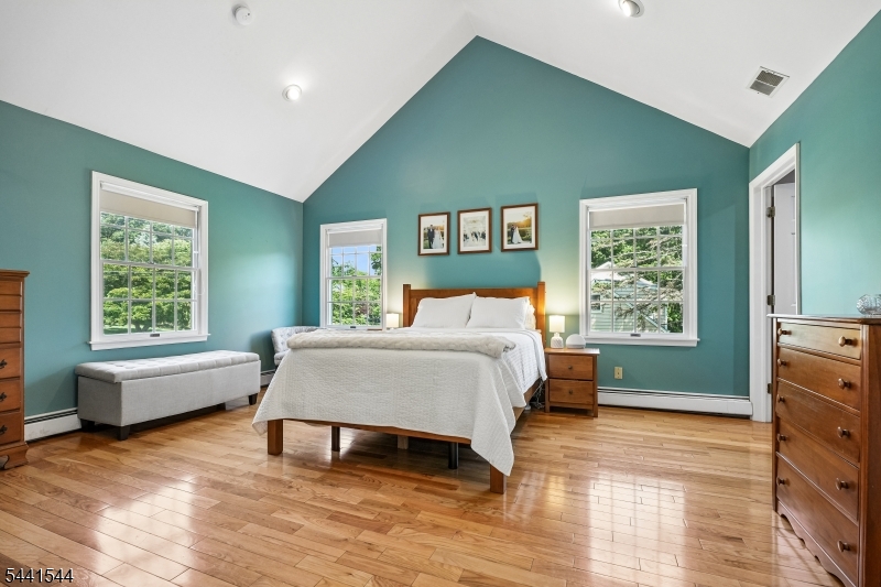 26 Longview Avenue Randolph, NJ 07869 - Photo 5 of 43