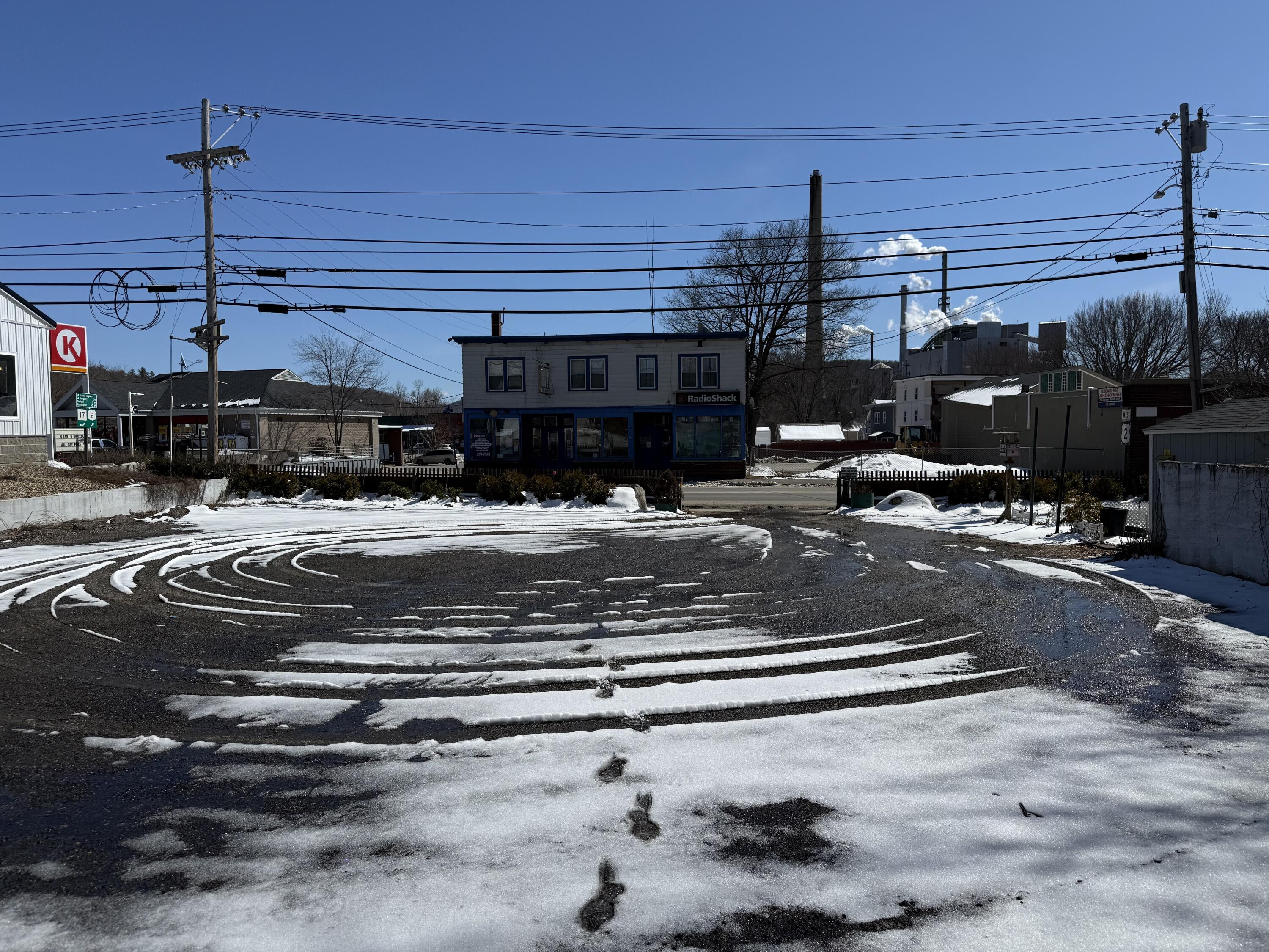 55-57 Main Street Mexico, ME 04257 - Photo 3 of 53 IMG_8869