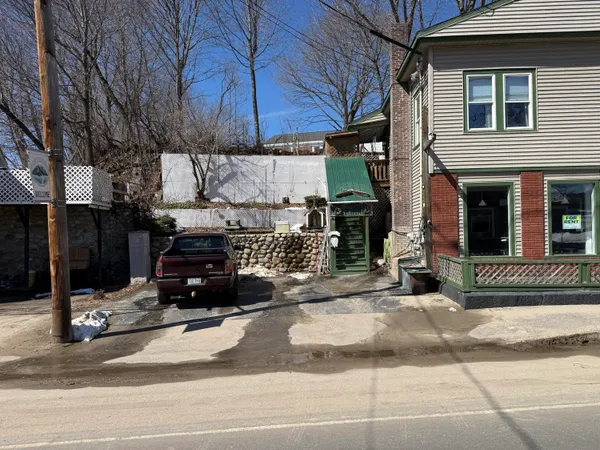 $210,000 | 55-57 Main Street, Mexico, ME 04257
