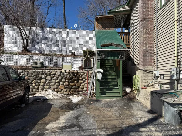 $210,000 | 55-57 Main Street, Mexico, ME 04257