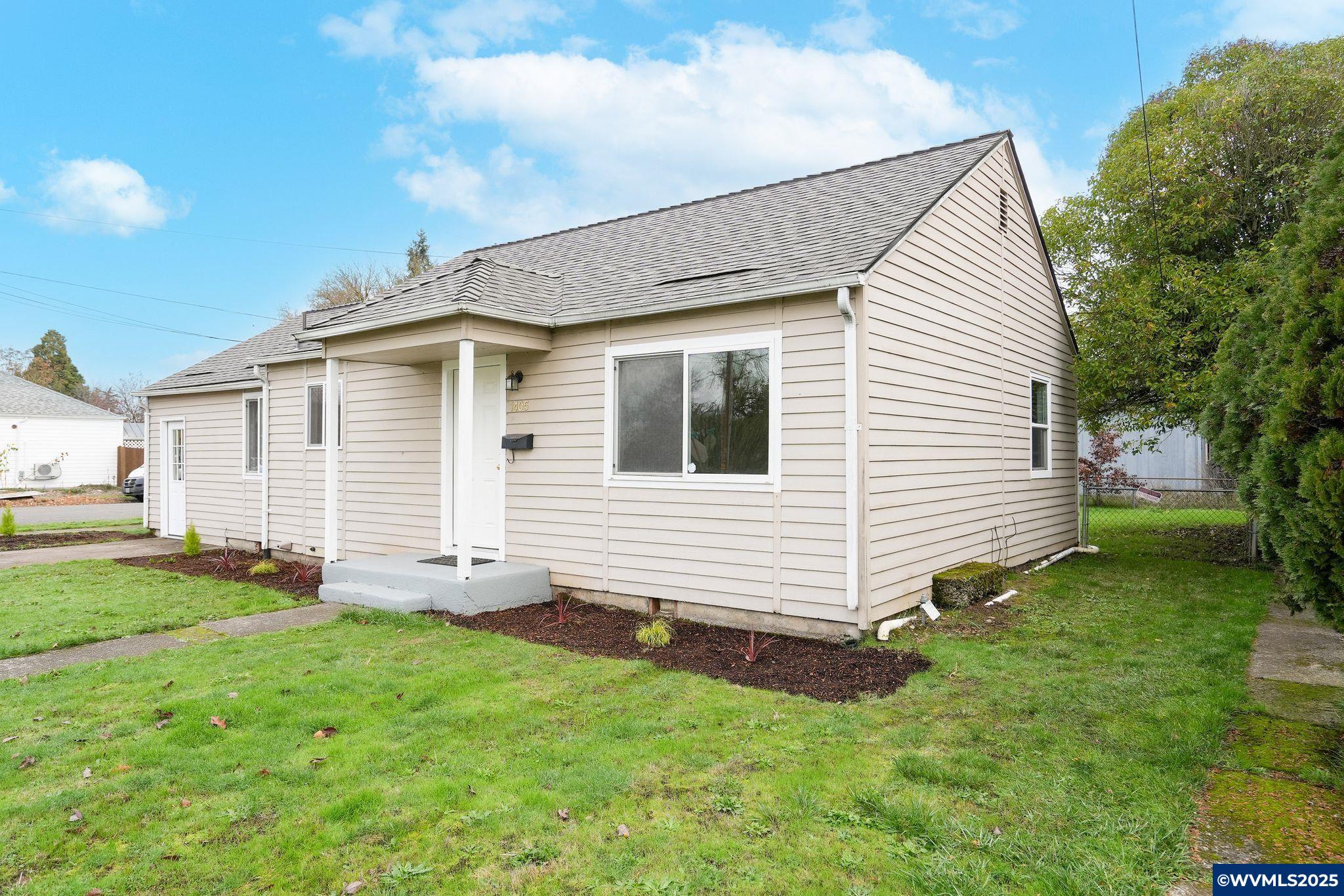 1405 Southwest Calapooia Street Albany, OR 97321 - Photo 4 of 33