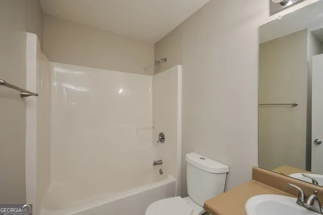 $2,515 | 90 Emerson Trail, Covington, GA 30016