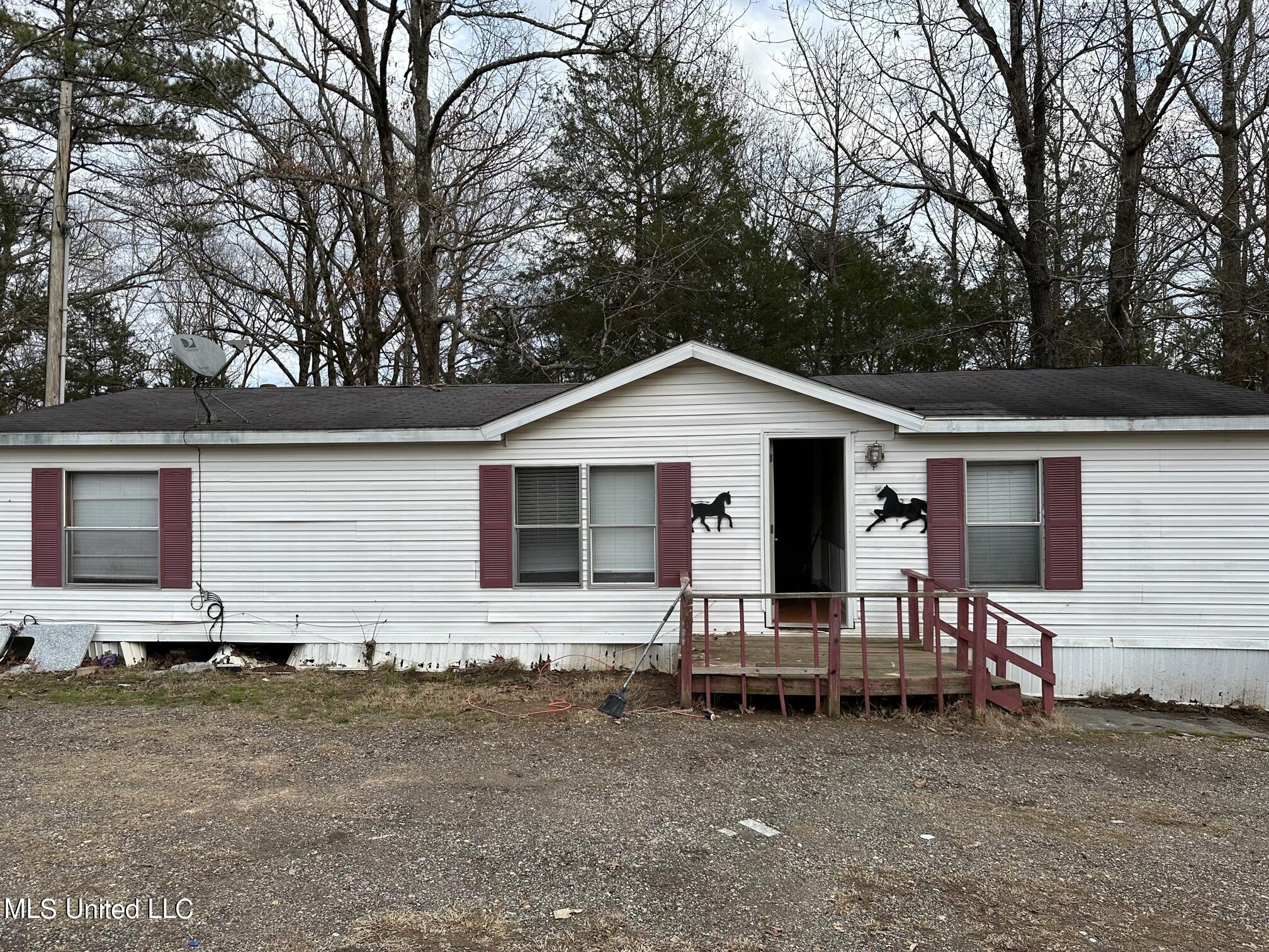 1975 Victoria Road Byhalia, MS 38611 - Photo 1 of 2 Street View
