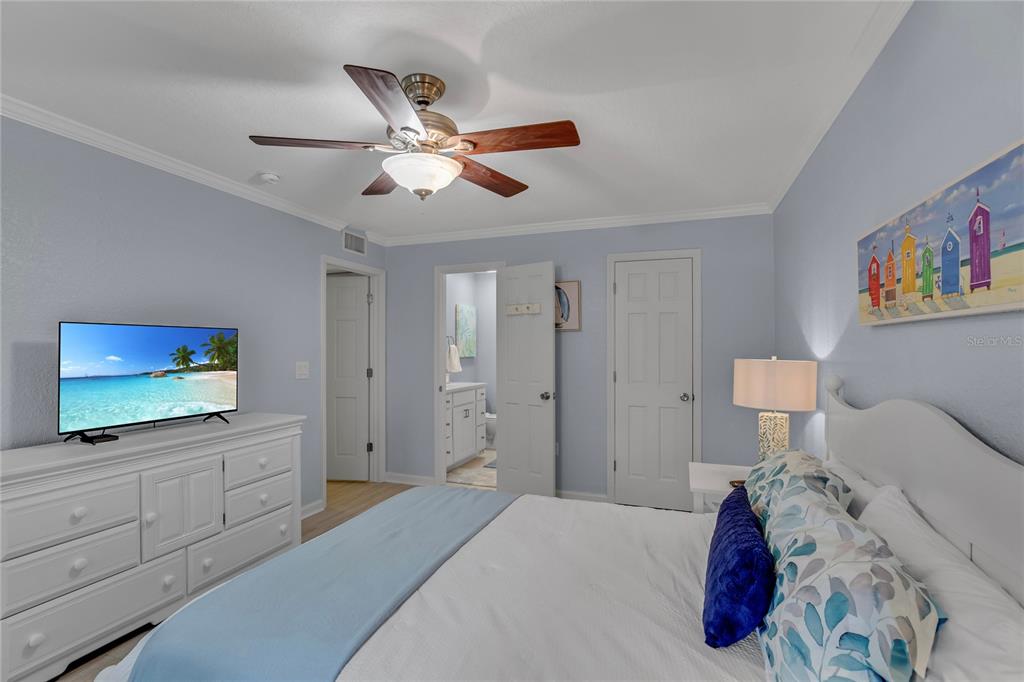 716 Lyndhurst Street, Unit 701 Dunedin, FL 34698 - Photo 11 of 23