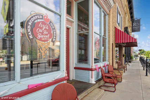 $39,900 | 7514 Glacier Lake Way, Richmond, IL 60071