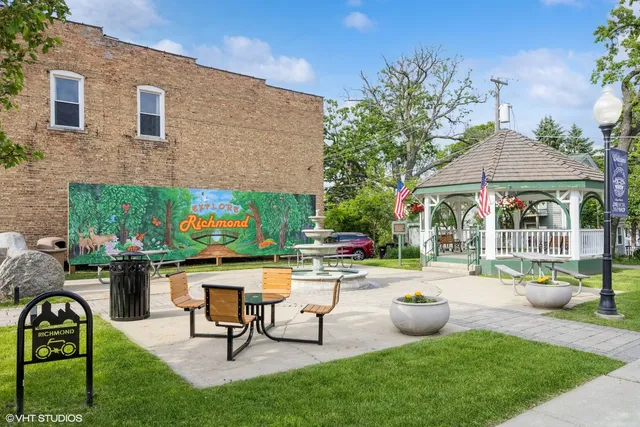 $39,900 | 7514 Glacier Lake Way, Richmond, IL 60071