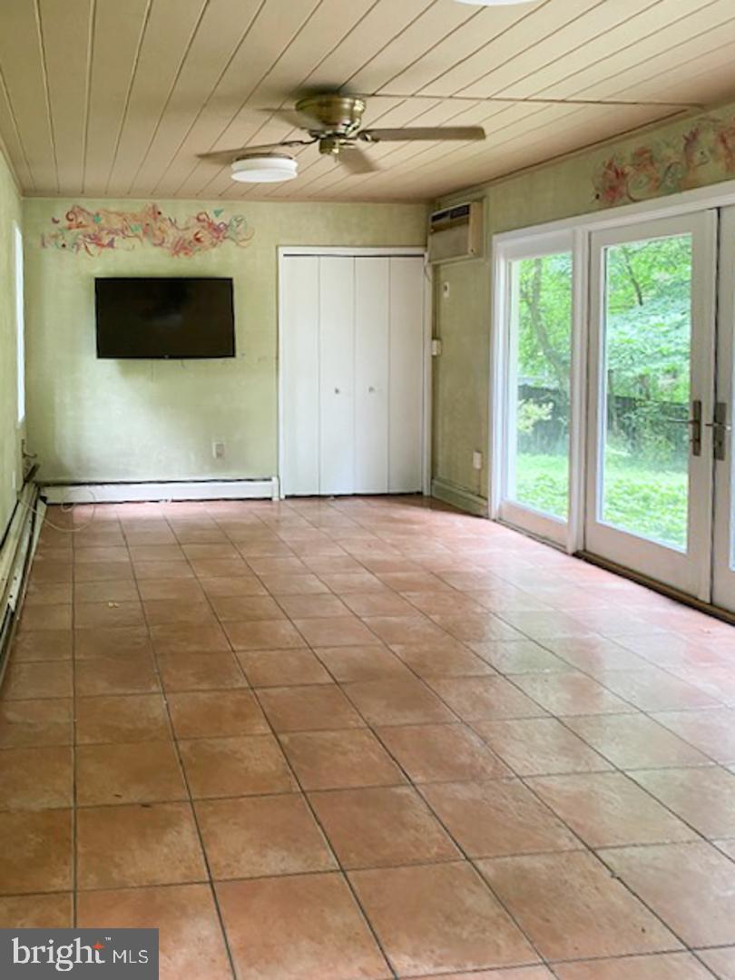 7707 Grasty Road Baltimore, MD 21208 - Photo 2 of 7 Gallery Image 2