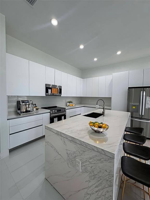 29100 Southwest 165th Avenue Homestead, FL 33033 - Photo 3 of 9