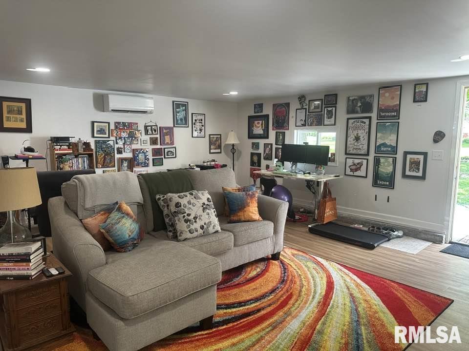 507 West Wood Street Camp Point, IL 62320 - Photo 16 of 21 Gallery Image 16