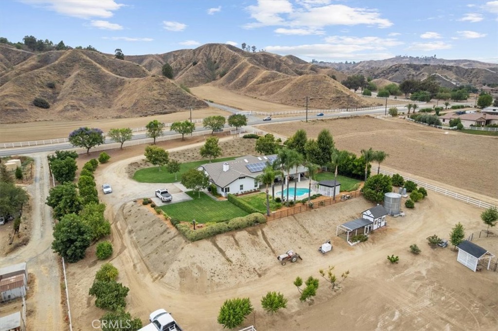 28845 Live Oak Canyon Road Redlands, CA 92373 - Photo 31 of 39