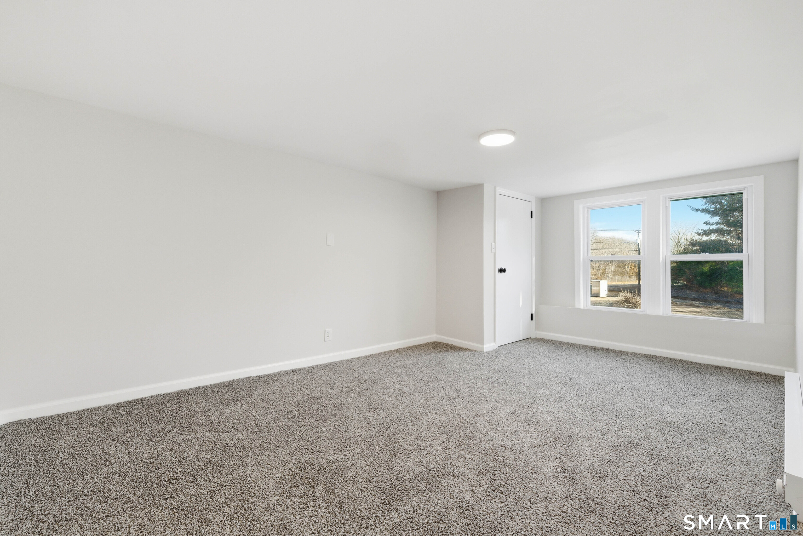 40 Tarbox Road Plainfield, CT 06374 - Photo 26 of 33 a view of an empty room with a window