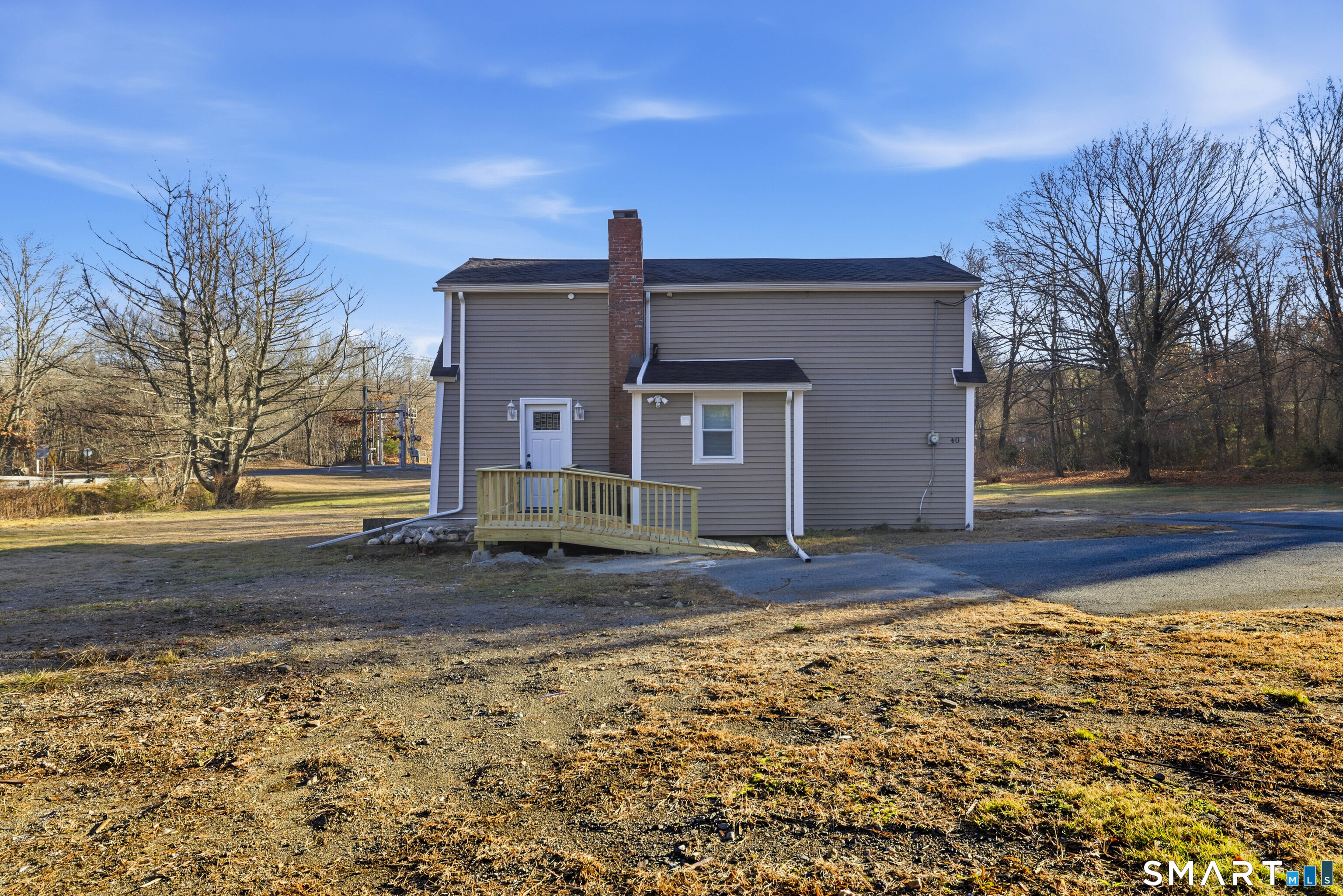 40 Tarbox Road Plainfield, CT 06374 - Photo 5 of 33 a view of a house with a yard