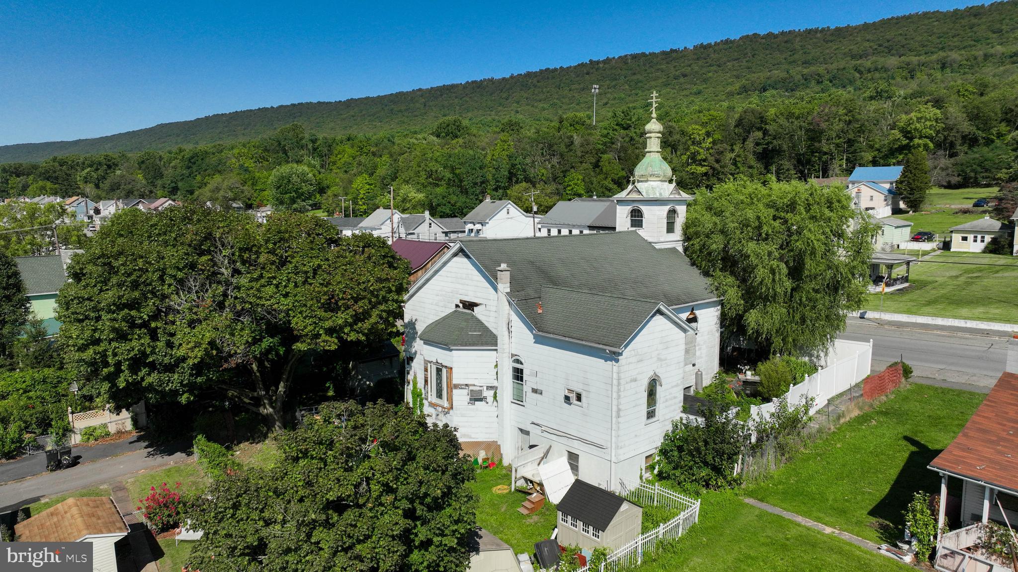 128 West Broad Street Williamstown, PA 17098 - Photo 3 of 25