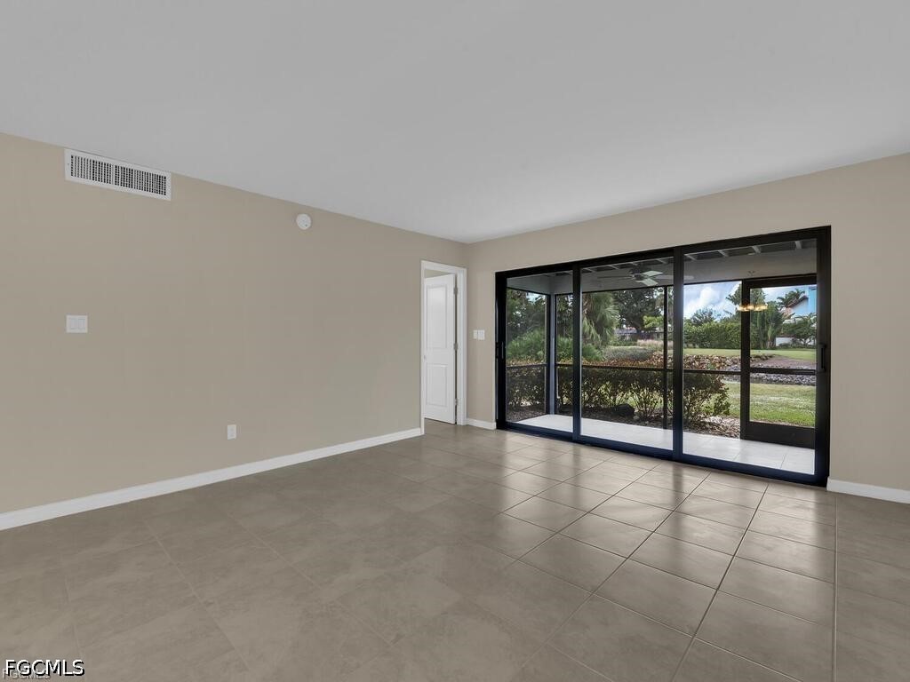 16560 Partridge Place Road, Unit 101 Fort Myers, FL 33908 - Photo 8 of 27