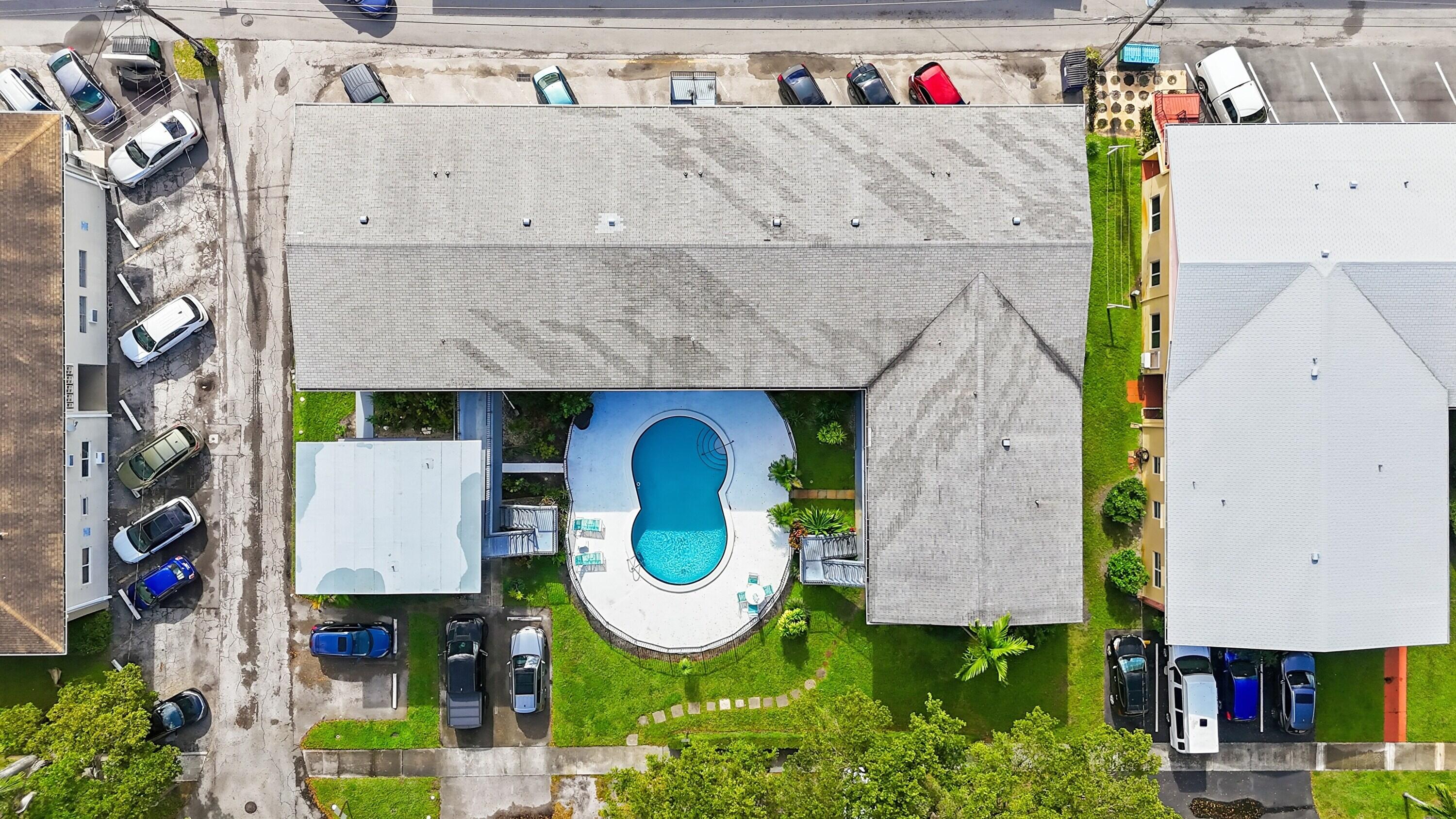 3510 Harrison Street, Unit 4 Hollywood, FL 33021 - Photo 25 of 31 an aerial view of multiple house with outdoor space