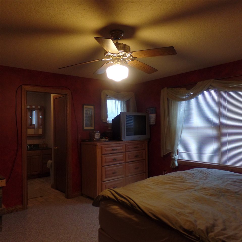 2469 West Rosebush Road Weidman, MI 48893 - Photo 16 of 44 1809853-15.JPG