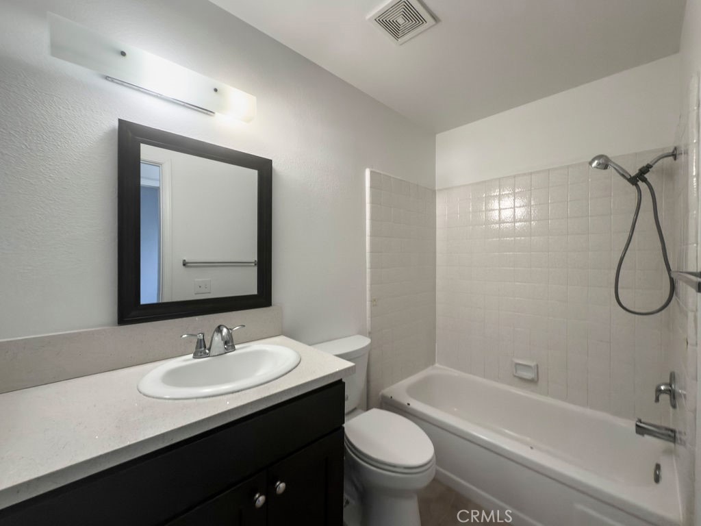 1 Autumn Oak Irvine, CA 92604 - Photo 13 of 17 Bathroom #1